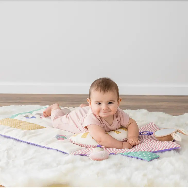 Itzy Ritzy Bitzy Bespoke Ritzy Tummy Time™ Cottage Play Mat