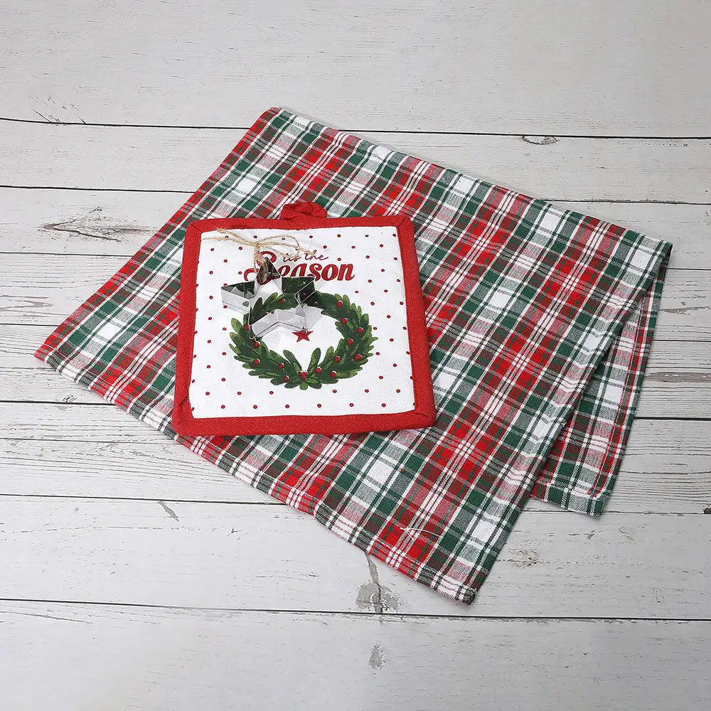 3PCS - Christmas Wreath Holiday Kitchen Towel Pot Holder Cookie Cutter Set