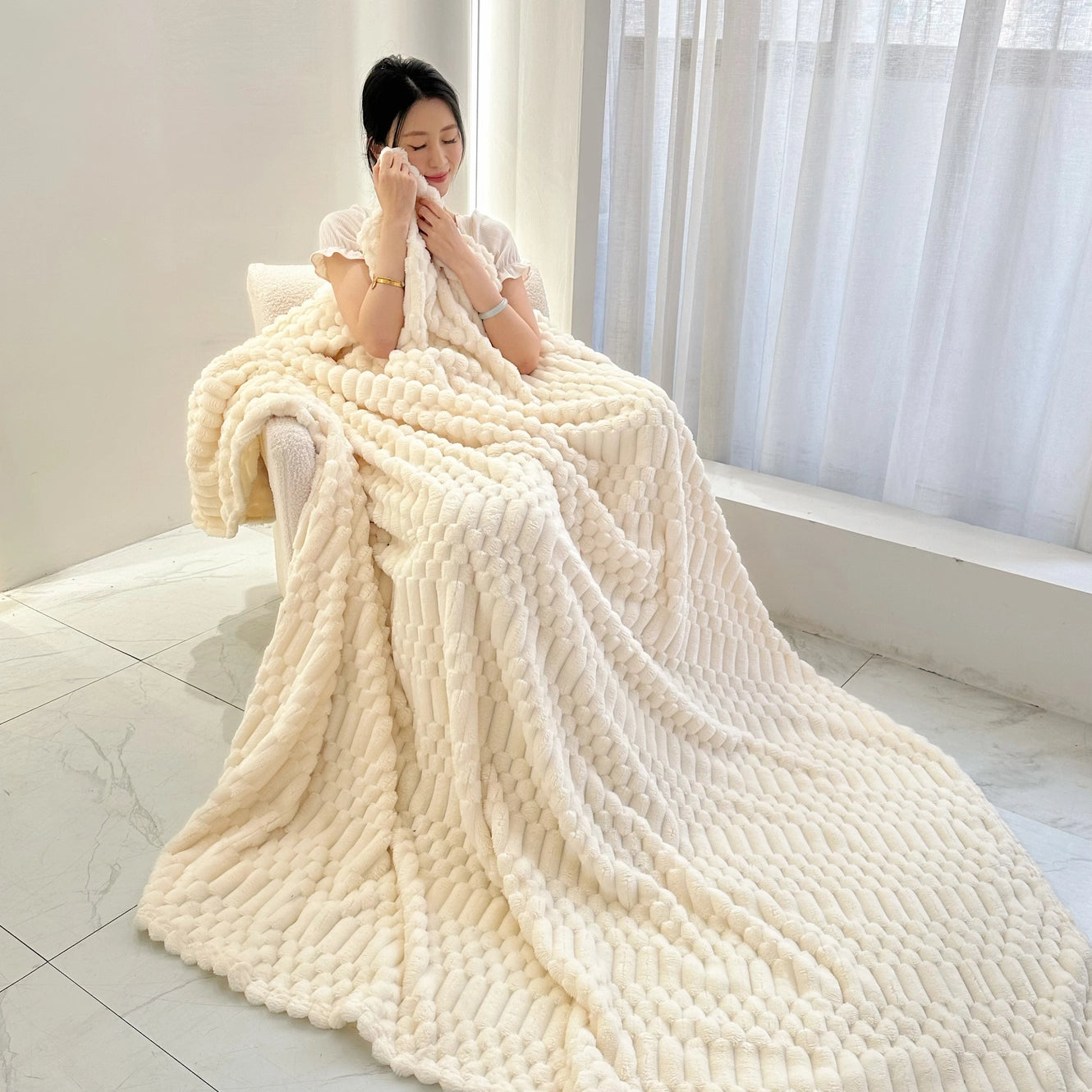 Turtle Fleece Throw – Bubble-Texture Ultra Plush Blanket For Cozy Comfort