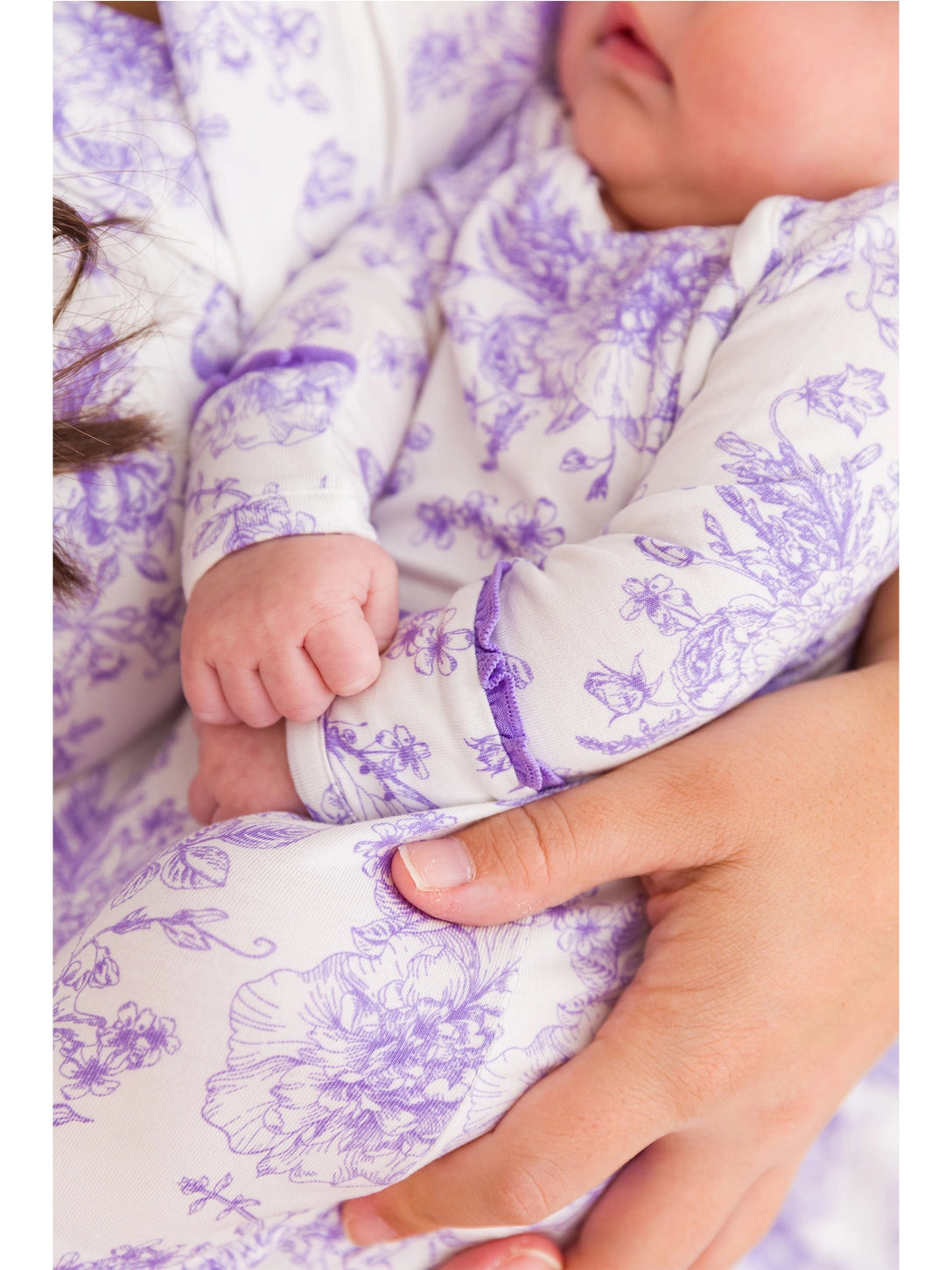 Softsnooze™ Baby Girls Bamboo Viscose Wisteria Purple Butterfly Garden Toile Ruffle Knotted Sleep Gown & Bow Hat Set Size Newborn-3 Months