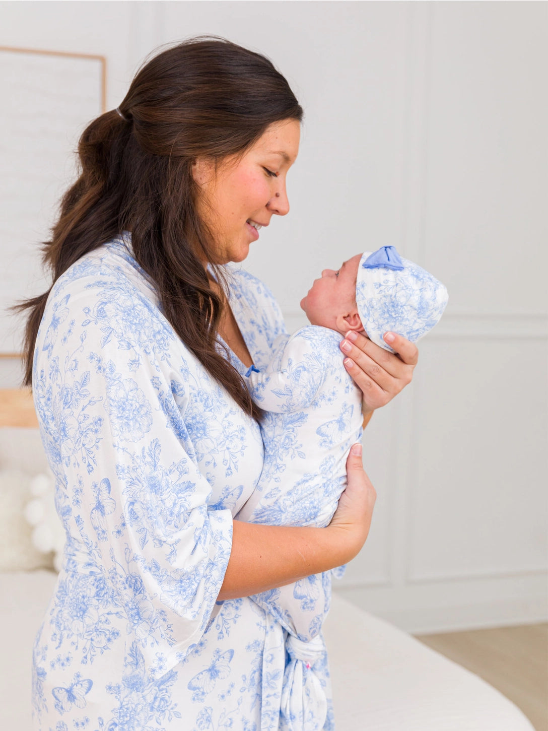 Softsnooze™ Women's Bamboo Viscose Periwinkle Butterfly Garden Mommy & Me Maternity Robe - One Size