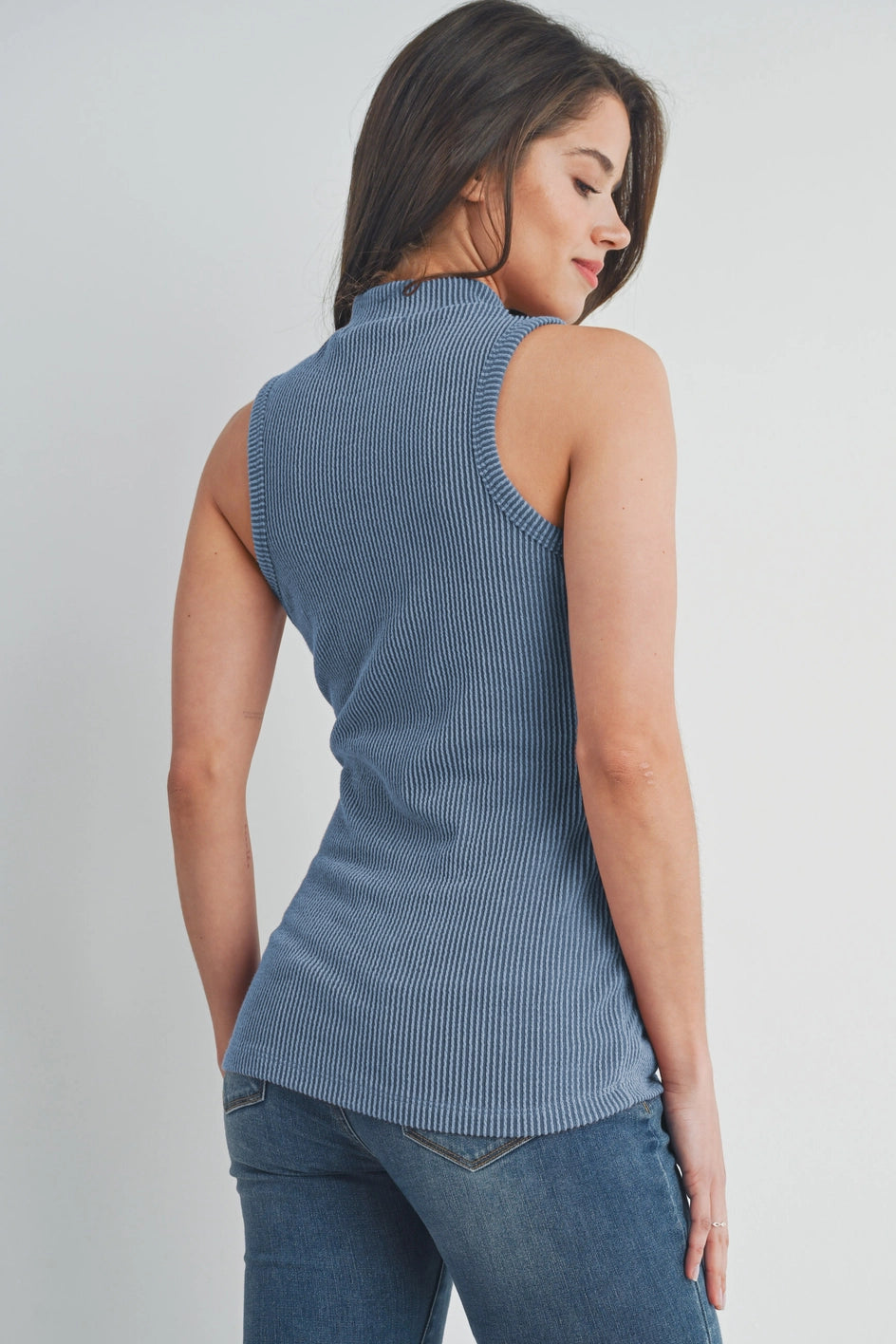 Ribbed Mock Neck Maternity Tank Top - Red Brown/Denim