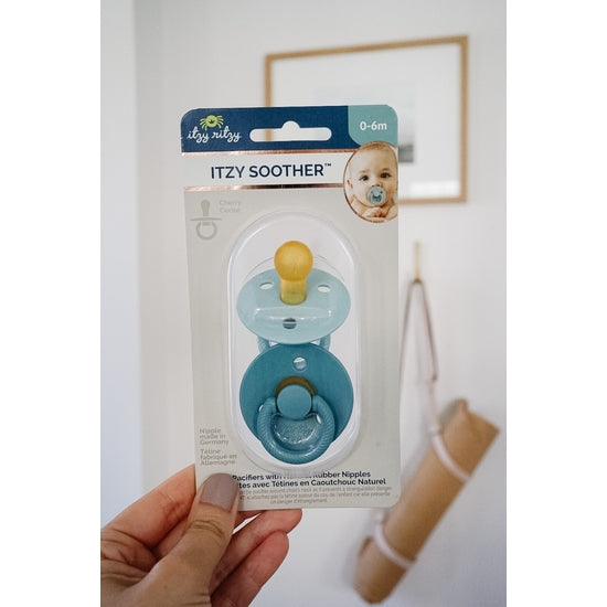 Itzy Ritzy Soother pacifier set