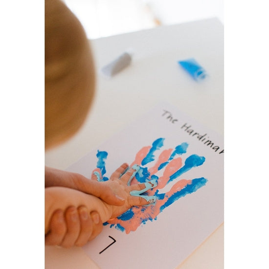 Pearhead Family Handprint Frame
